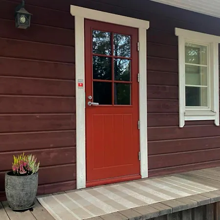 Yksioe Laensi-vantaalla * Βάνταα